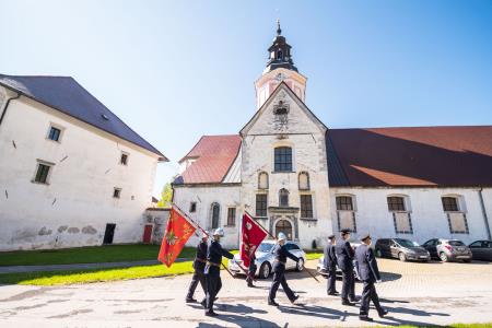 FOTO Na Florjanovo nedeljo blagoslov gasilskega vozila PGD Stična 2